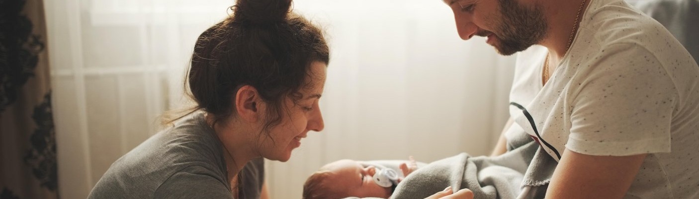 Bringing your baby home early from hospital Bringing your baby home early from hospital